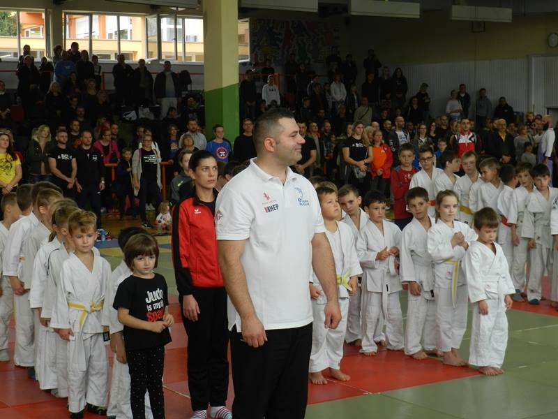 46061358 2282944175070478 1483120823706320896 n