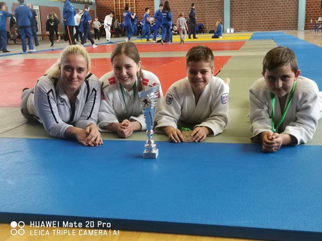 58460915 1345419198931501 6244112549726388224 n